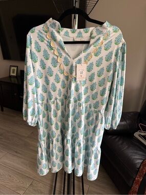 Long Sleeve Floral-Print Tiered Dress in White and Blue-Green
